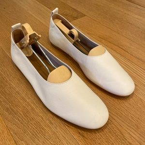 Everlane White The Italian Leather Day Glove